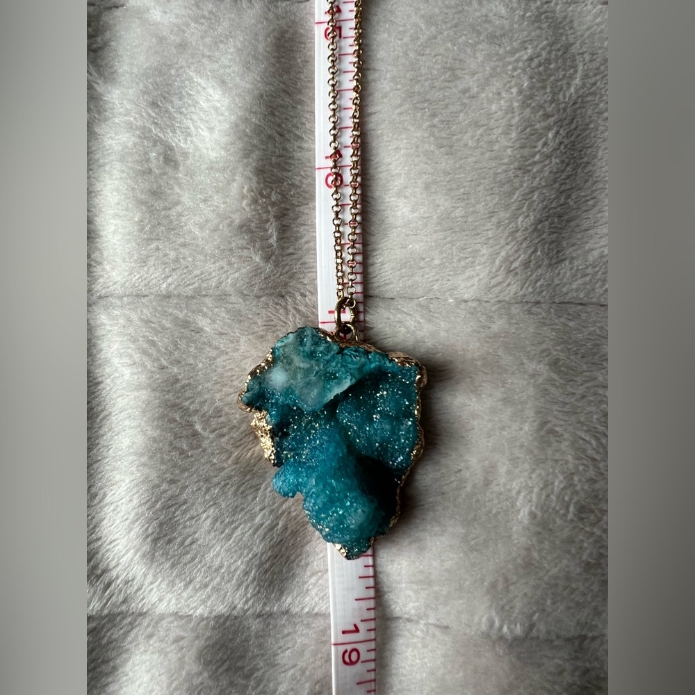 Charming Charlie Druzy Geode Necklace